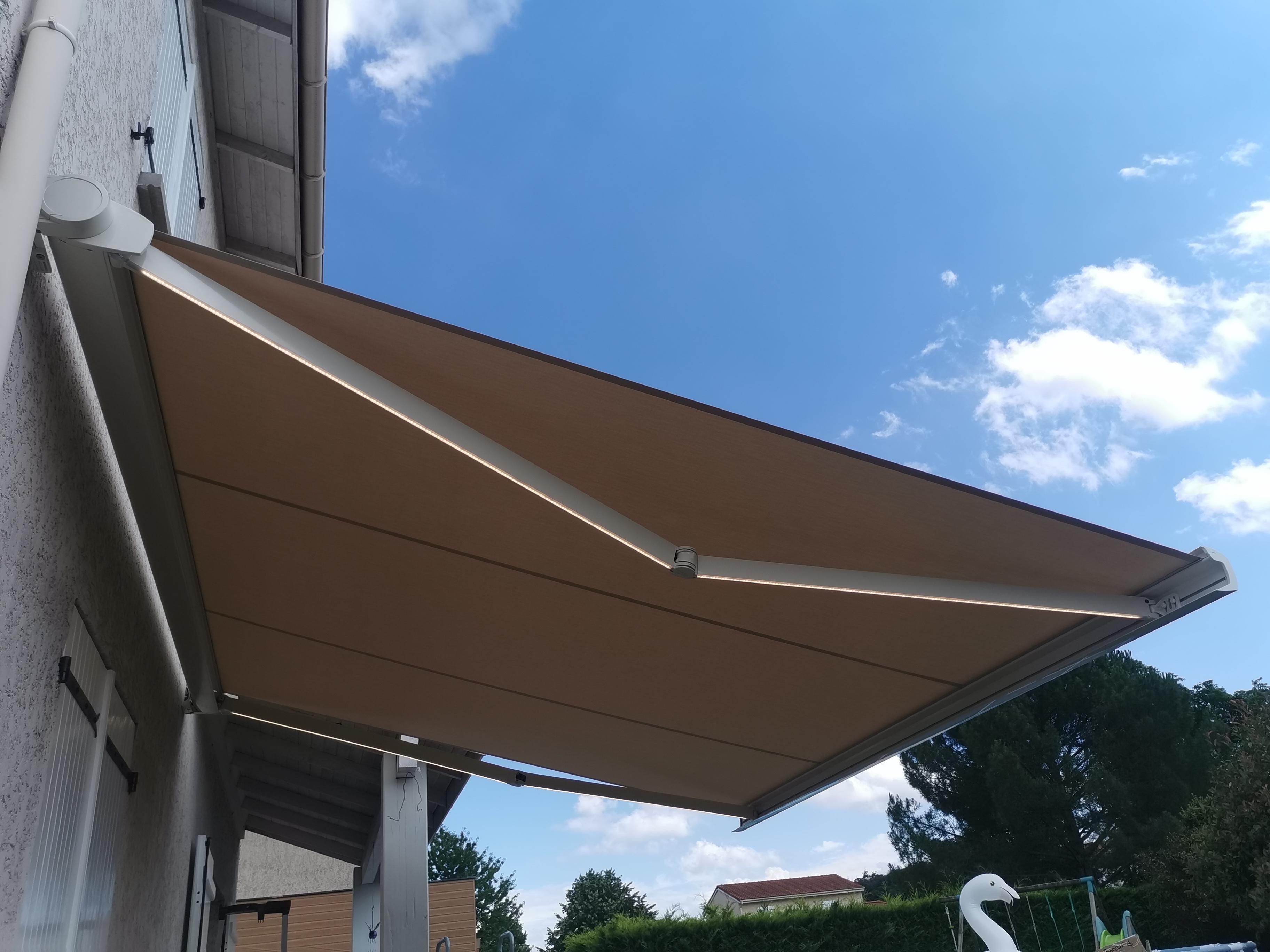 Stores extérieurs Multibaie