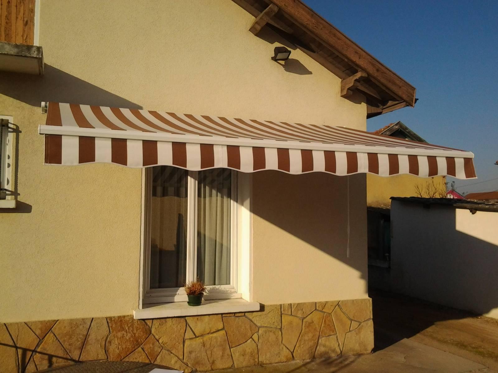 Pose de Store Banne Extérieur à Treuil à Genas | Multibaie