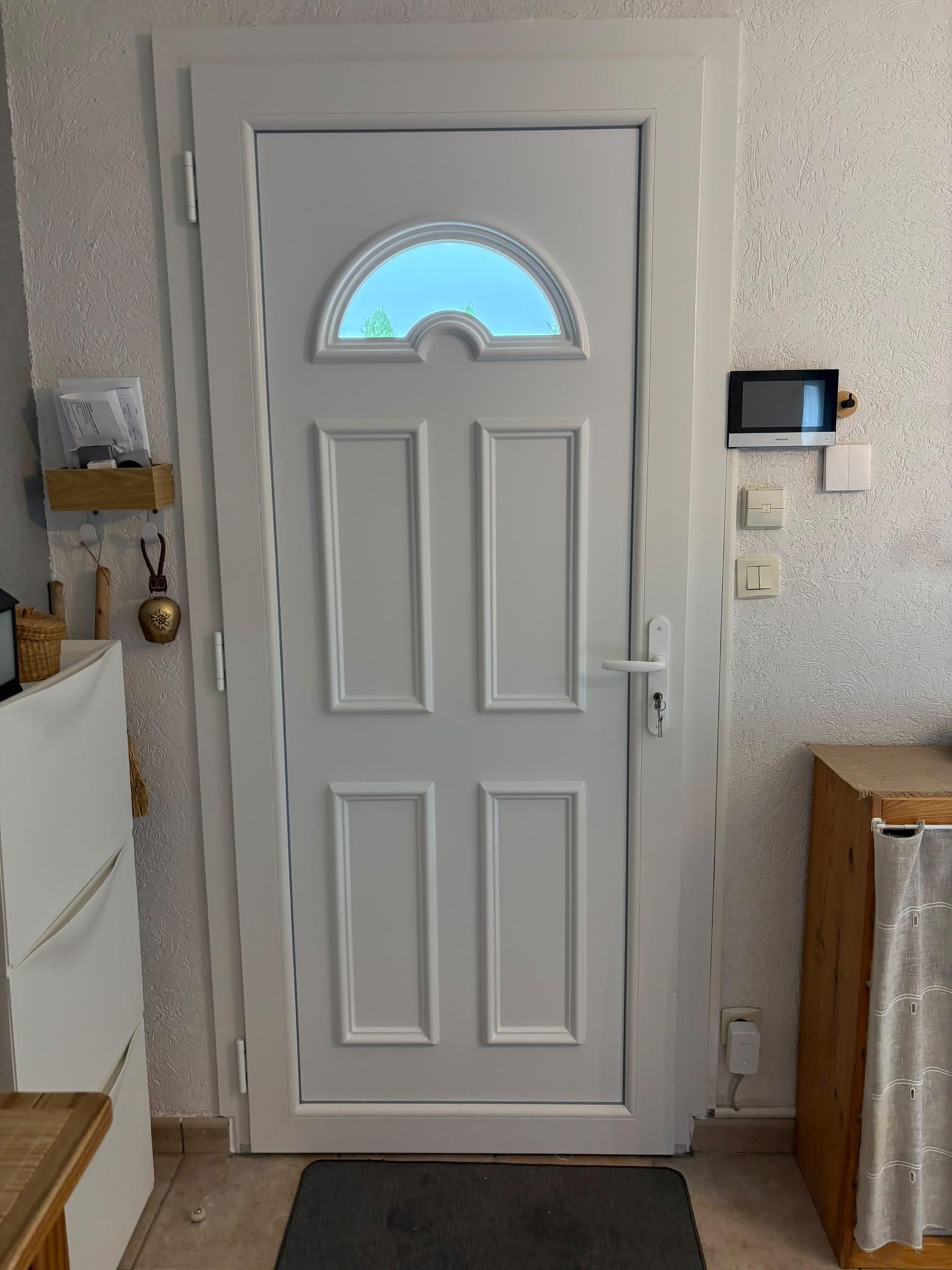 Porte d'entrée PVC modèle BIARRITZ 1