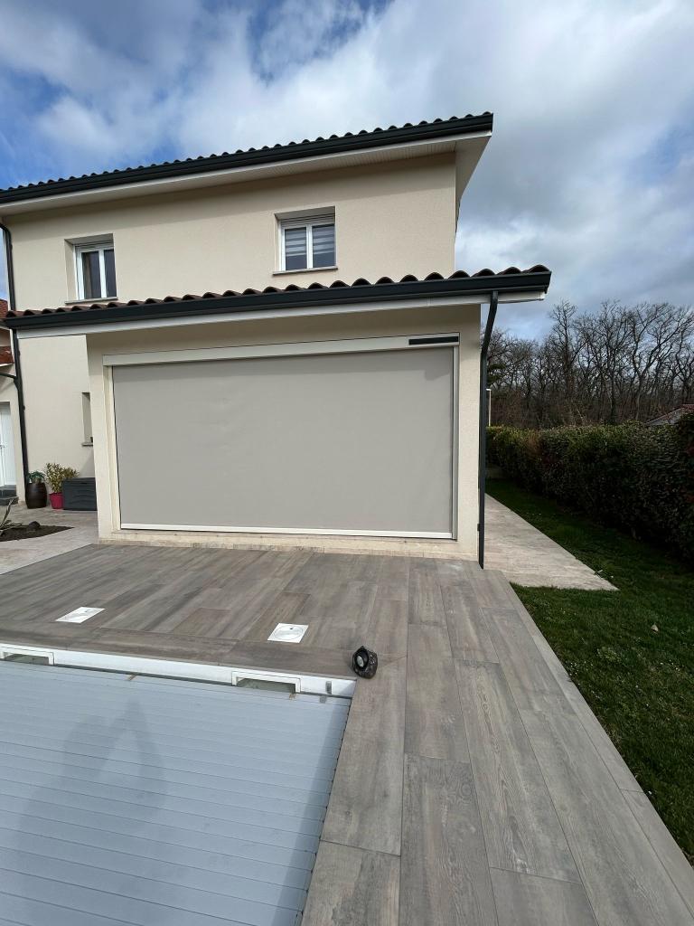 Stores extérieurs Multibaie